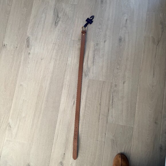 TOMMY HILFIGER reversible belt logo and plain sides size M 34-36 NWT - Picture 2 of 7